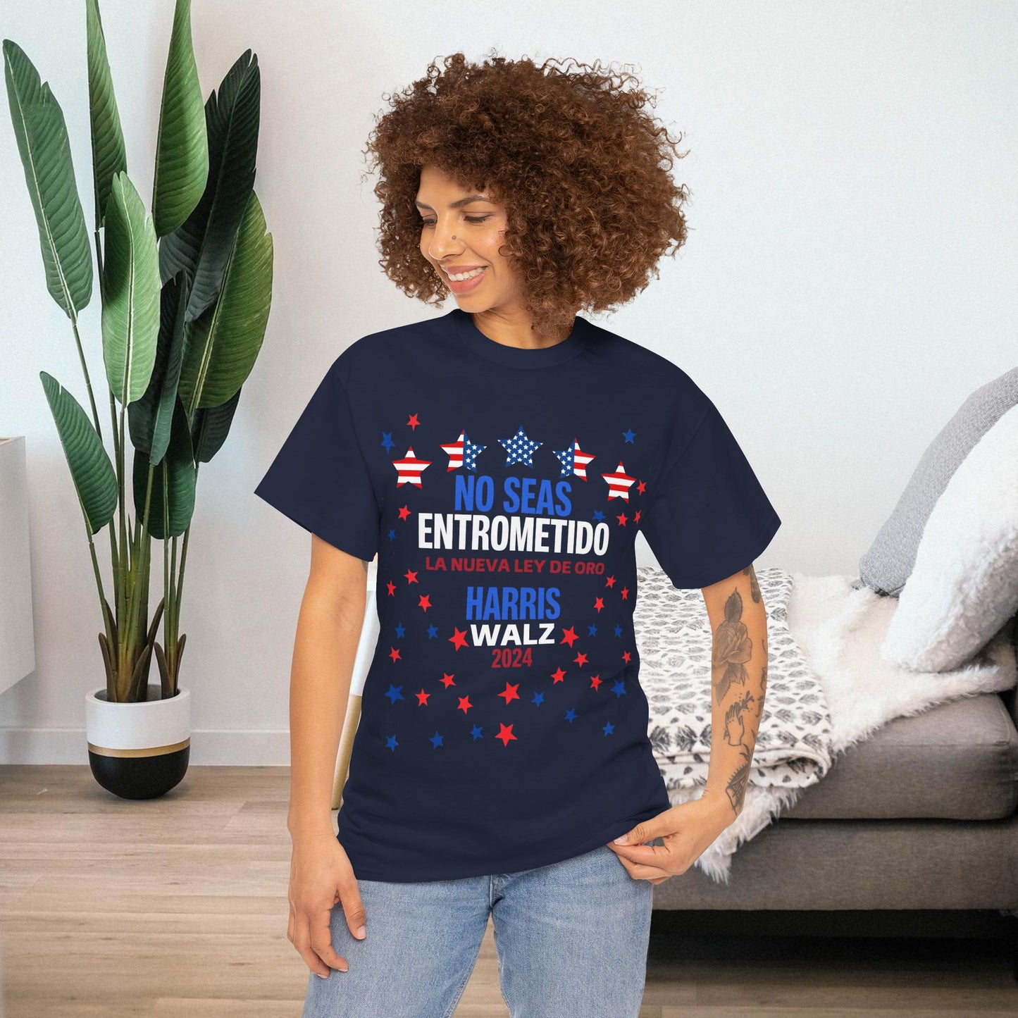 No Seas Entrometido Shirt- Harris/Walz 2024 T-Shirt in Spanish-  Democrat Presidential Election Tee