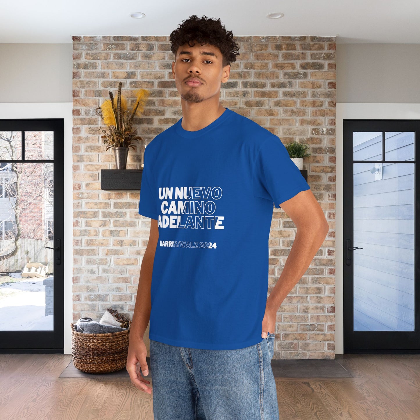 Un Nuevo Camino Adelante Shirt- Harris/Walz 2024 T-Shirt in Spanish-  Democrat Presidential Election Tee