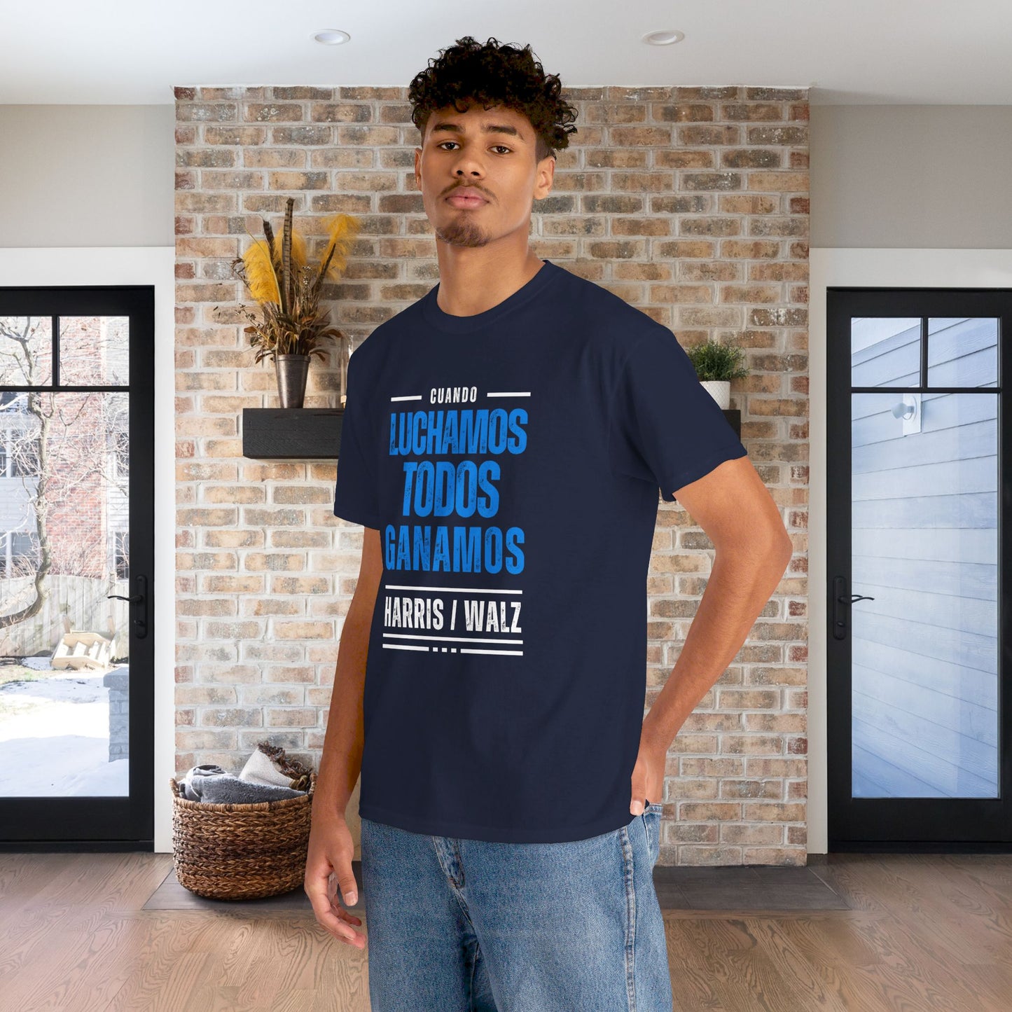 Cuando Luchamos Todos Ganamos Shirt- When We Fight We Win Tee in Spanish-  Latinx for Harris Democrat Presidential Election T-Shirt