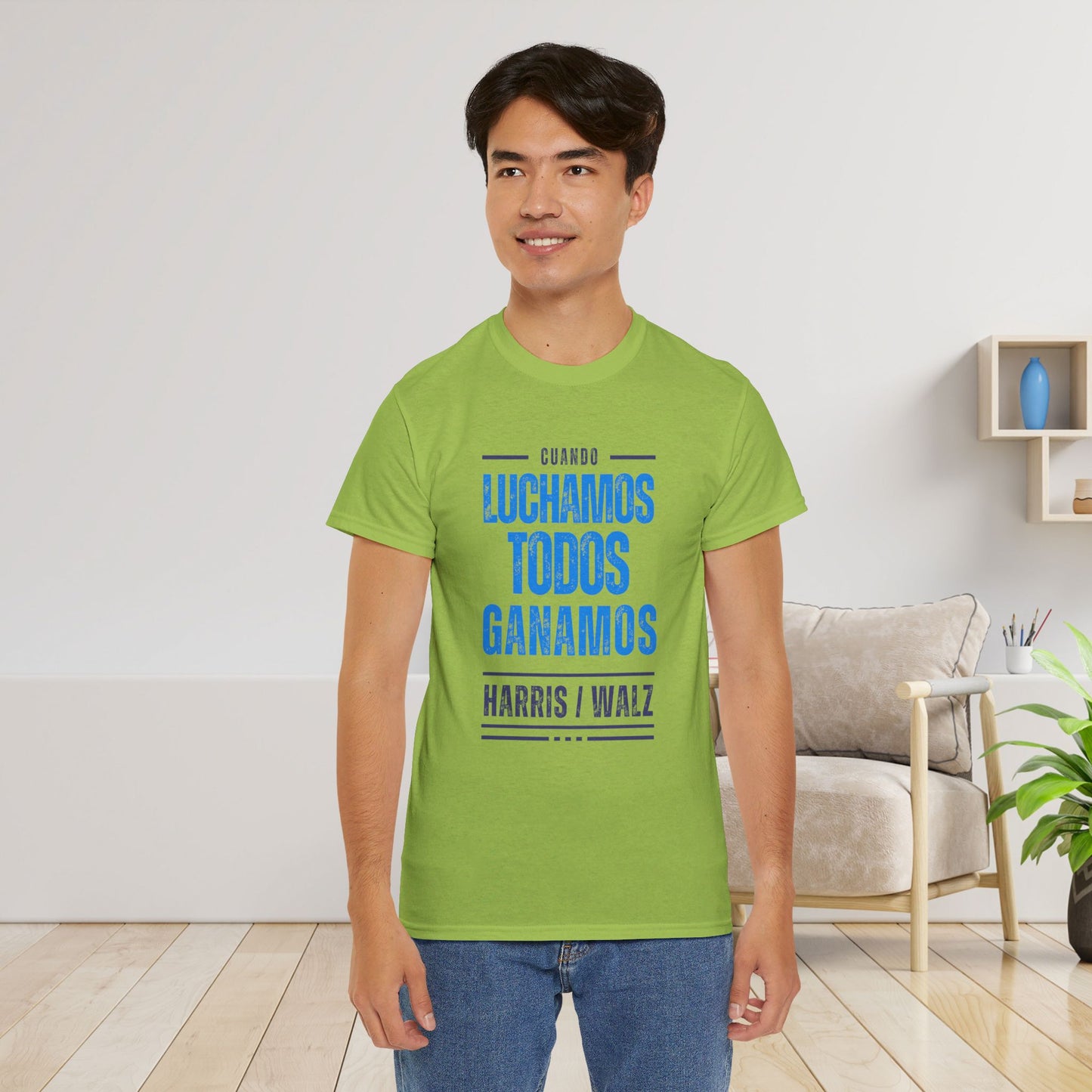 Cuando Luchamos Todos Ganamos Shirt- When We Fight We Win Tee in Spanish-  Latinx for Harris Democrat Presidential Election T-Shirt