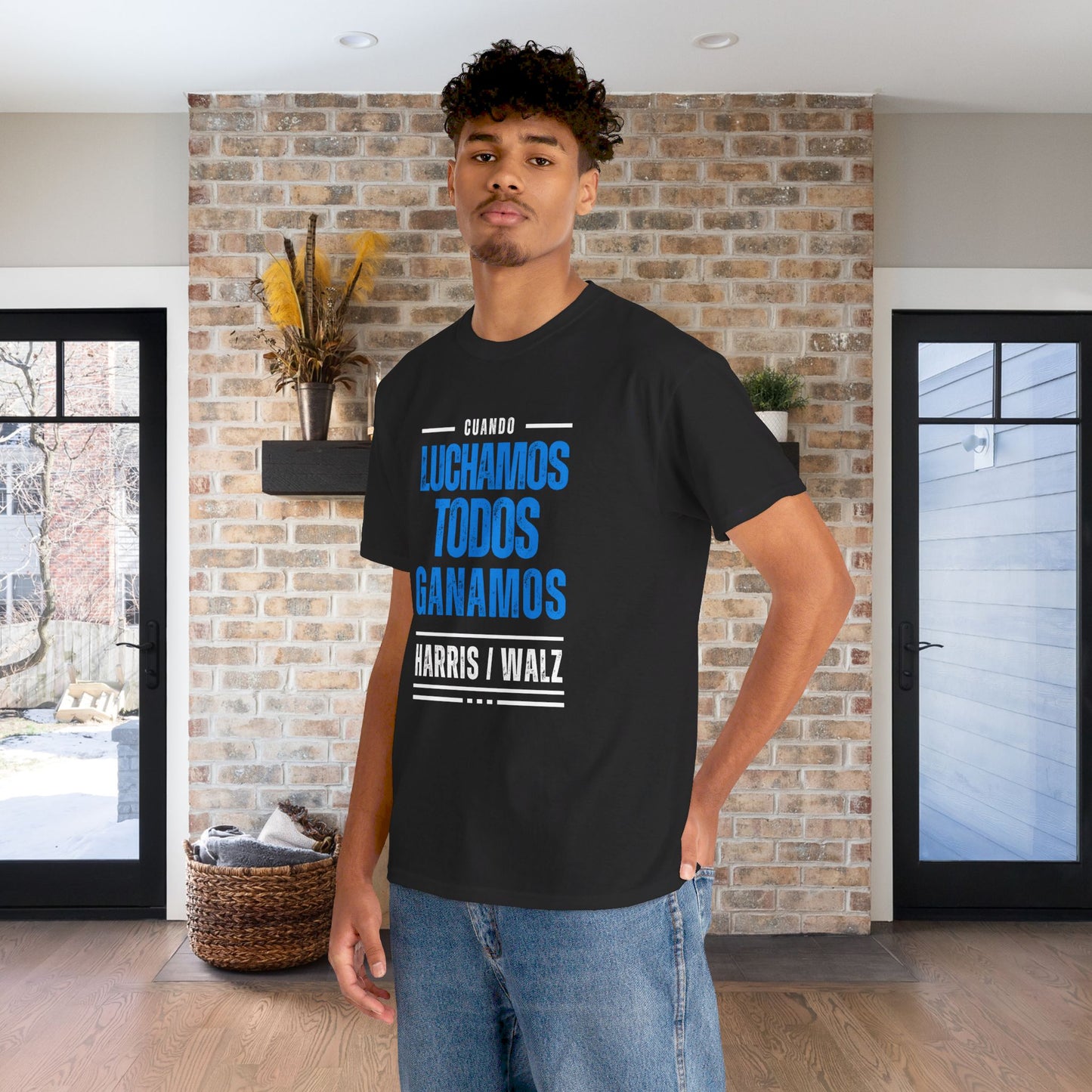 Cuando Luchamos Todos Ganamos Shirt- When We Fight We Win Tee in Spanish-  Latinx for Harris Democrat Presidential Election T-Shirt